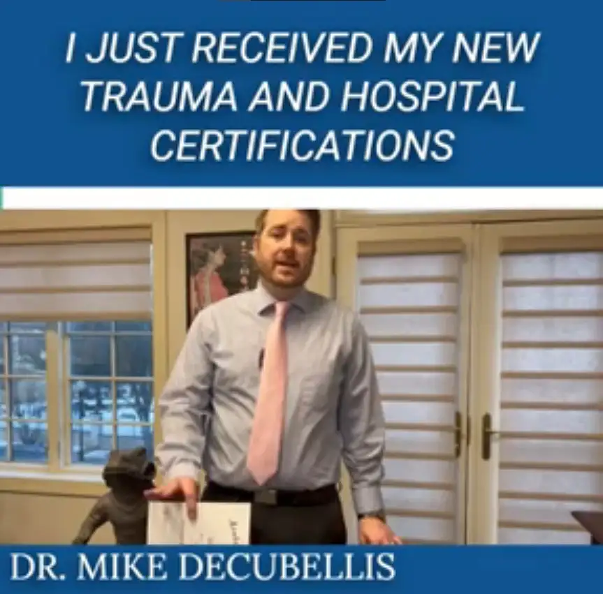 Chiropractor Downers Grove IL Mike DeCubellis